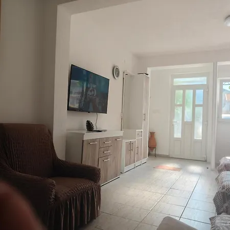 Zest Apartman