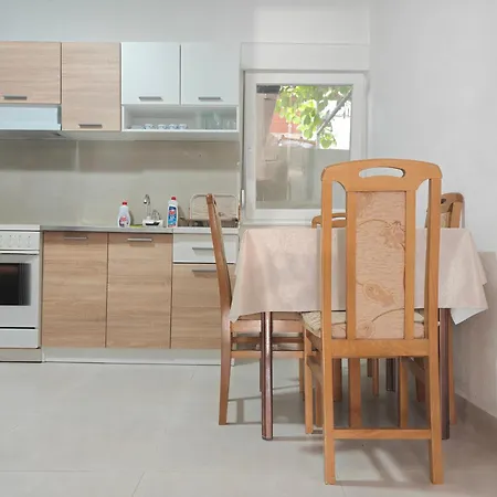 Apartman Zest *